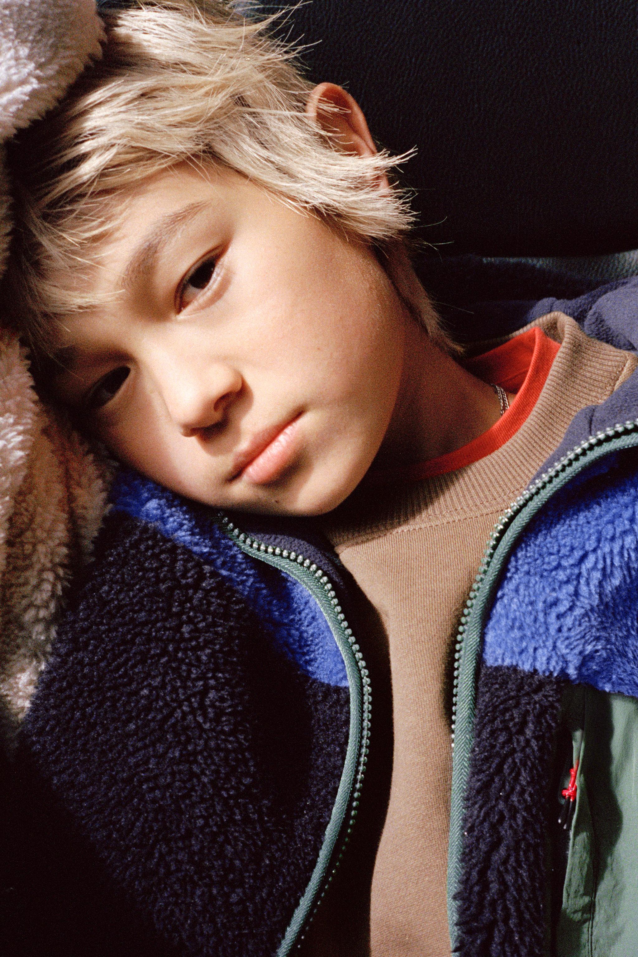 COLORBLOCK HOODIE FLEECE JACKET